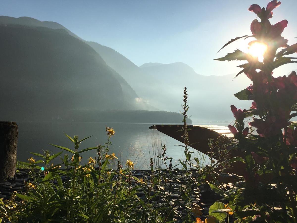 Glueck Am See - Apartment Mit Seezugang Hallstatt Exterior photo